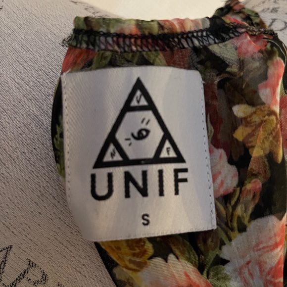 Unif high low floral camisole - Picture 13 of 14